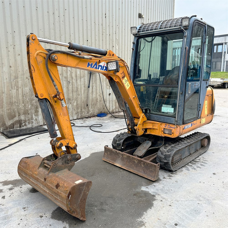Mini excavator Hanix H15B: picture 9