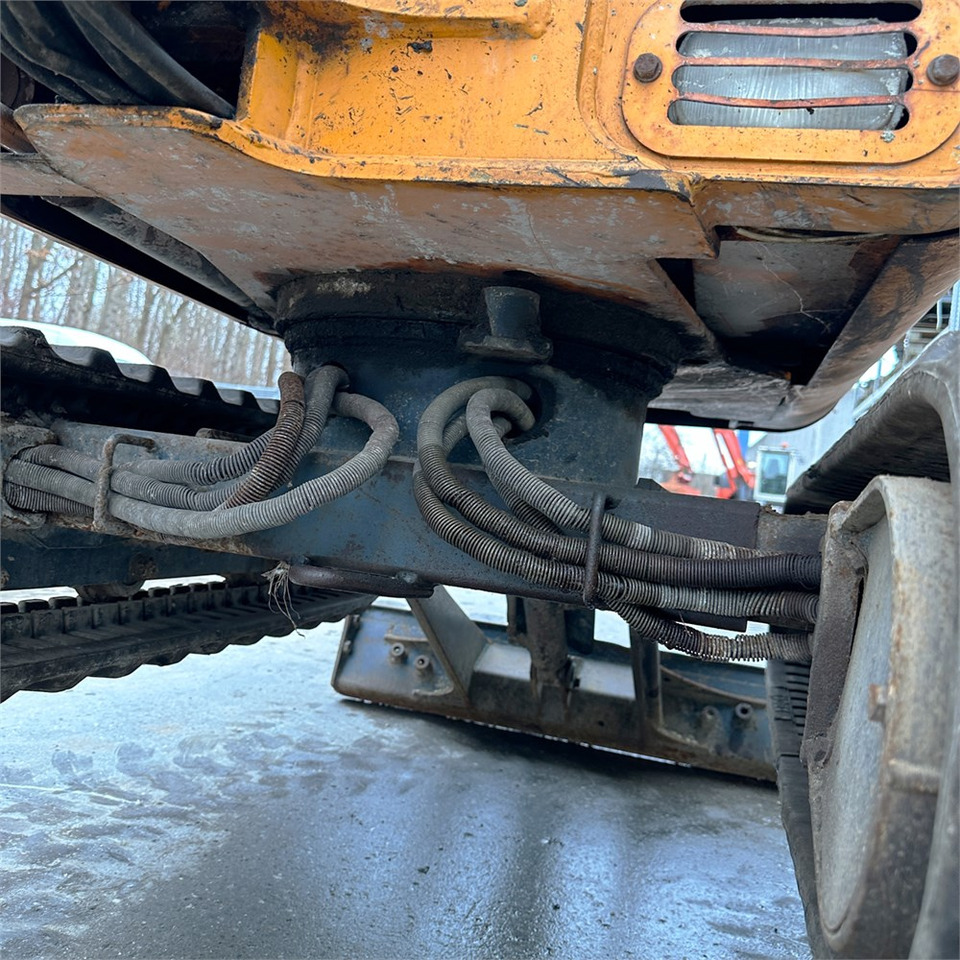 Mini excavator Hanix H15B: picture 14