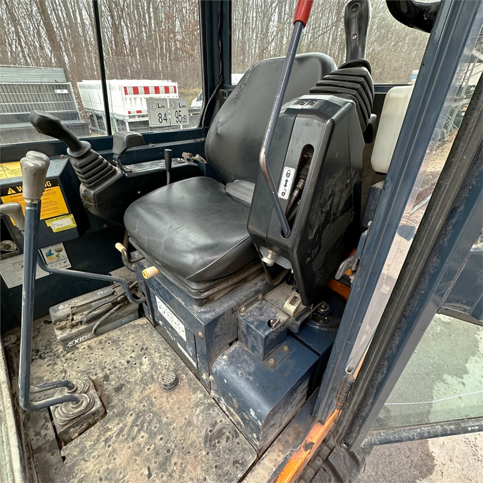 Mini excavator Hanix H15B: picture 16