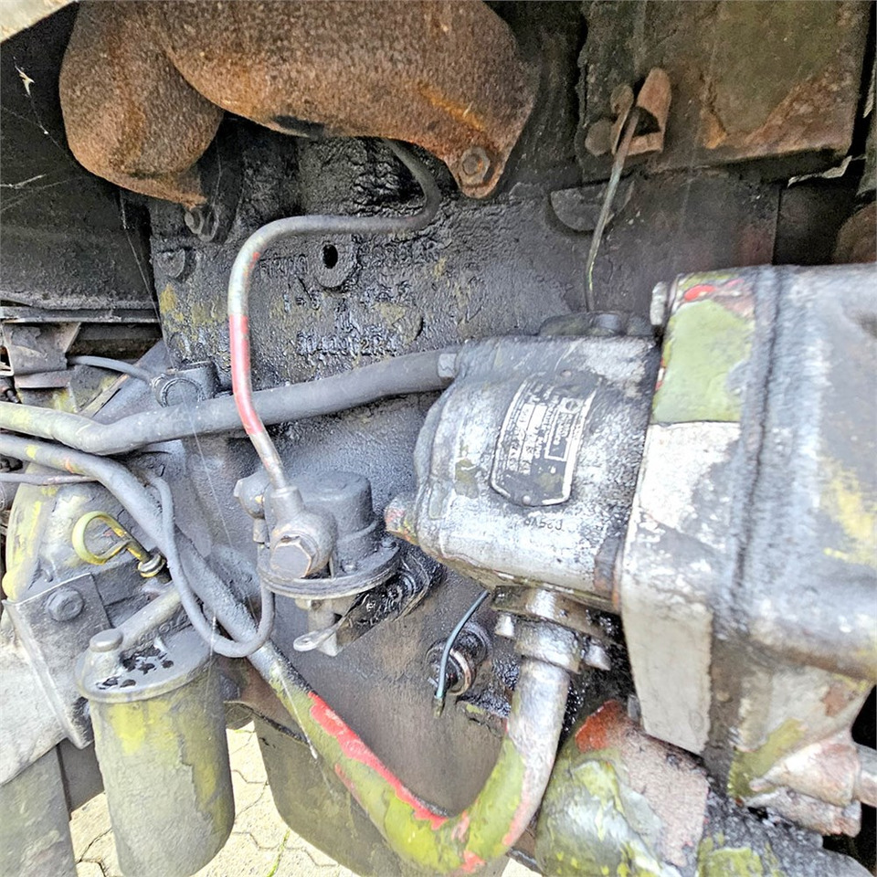 Farm tractor IH 276: picture 24 Farm tractor IH 276: picture 24