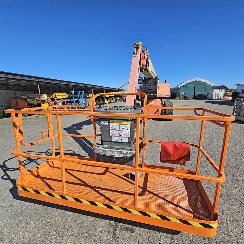 JLG 1250 AJP - Articulated boom lift: picture 3 JLG 1250 AJP - Articulated boom lift: picture 3