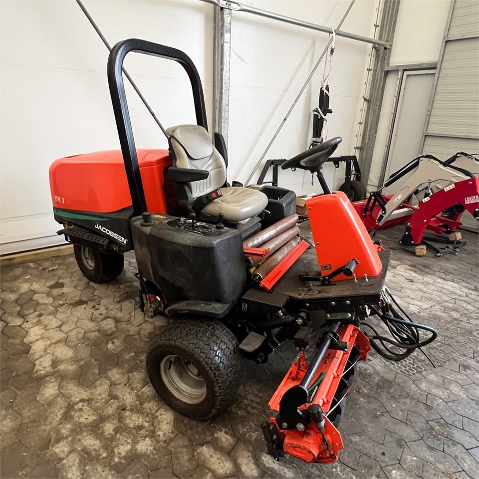 Jacobsen AR3 - Lawn mower: picture 3 Jacobsen AR3 - Lawn mower: picture 3