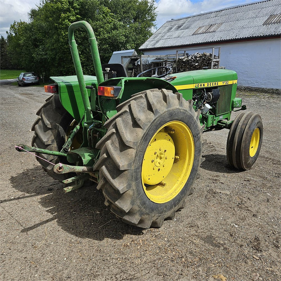 John Deere 1630 OU - Farm tractor: picture 3 John Deere 1630 OU - Farm tractor: picture 3