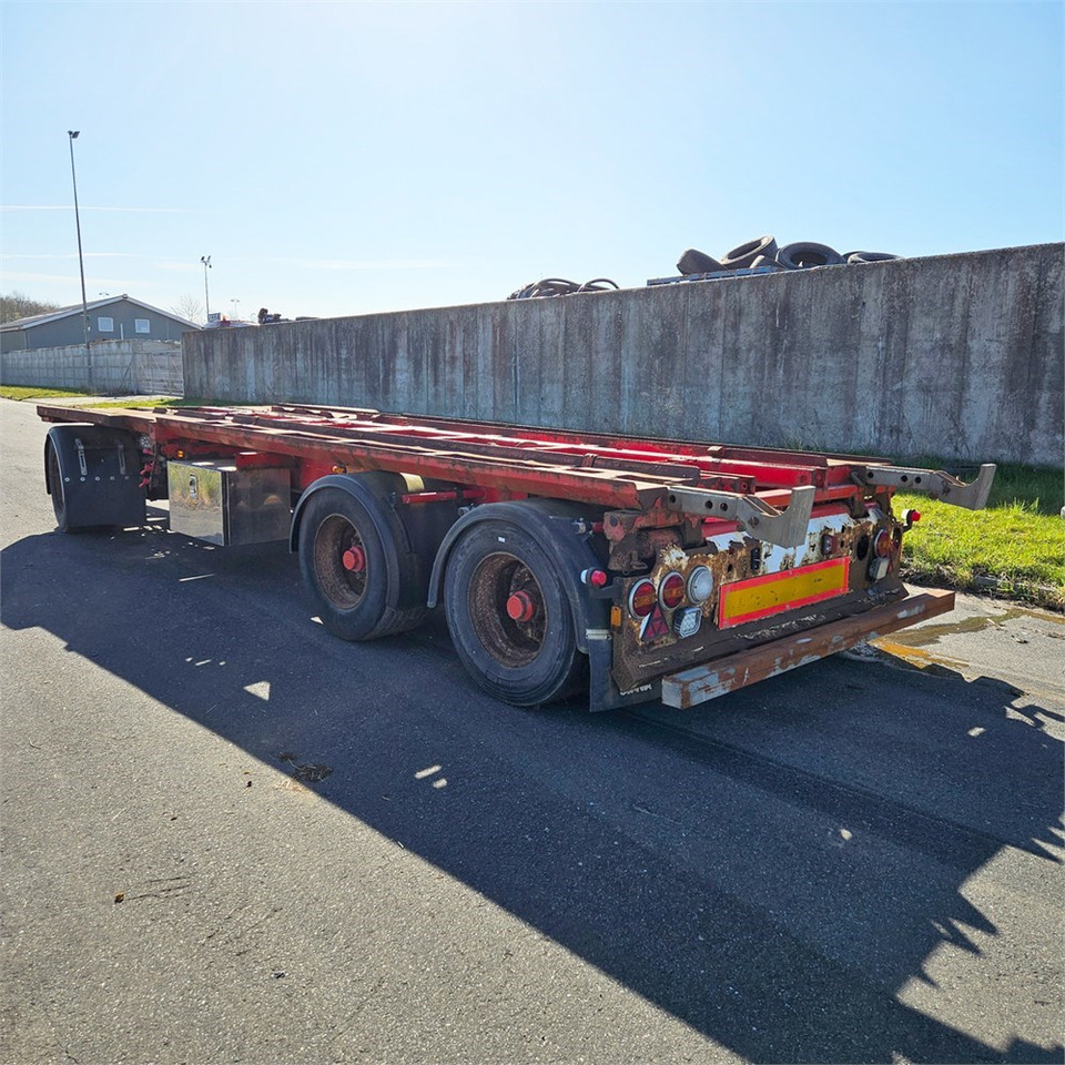 Kel-Berg T45k-2 - Roll-off/ Skip trailer: picture 5 Kel-Berg T45k-2 - Roll-off/ Skip trailer: picture 5