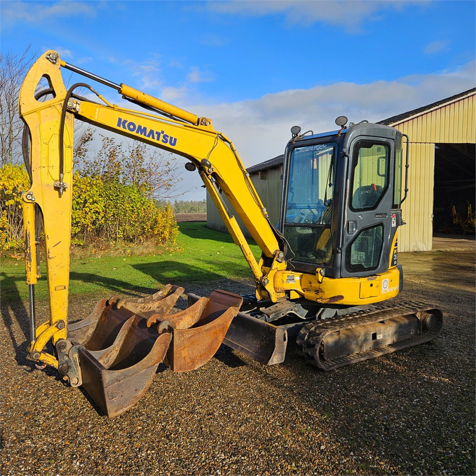 Komatsu PC35MR-3 - Mini excavator: picture 2 Komatsu PC35MR-3 - Mini excavator: picture 2