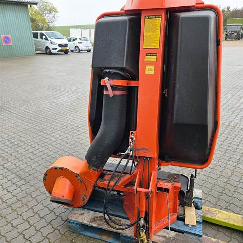 Kubota Græsopsamler - Garden equipment: picture 2 Kubota Græsopsamler - Garden equipment: picture 2