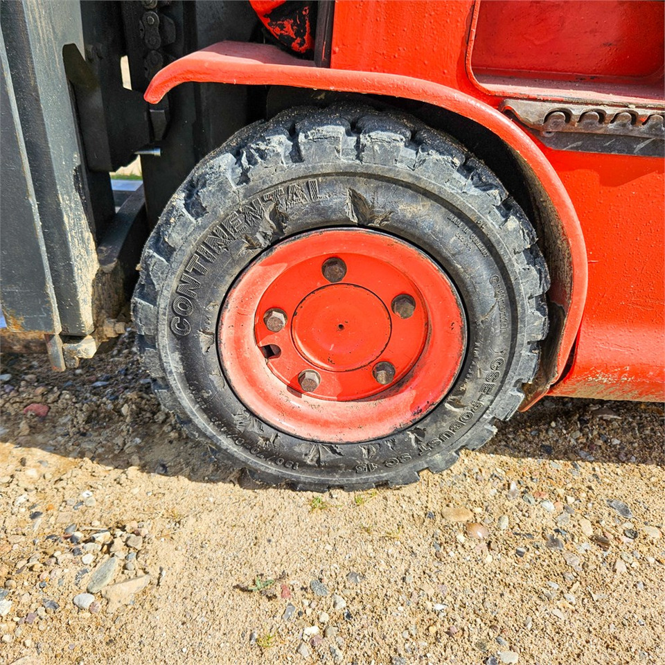 Forklift Linde E16: picture 15
