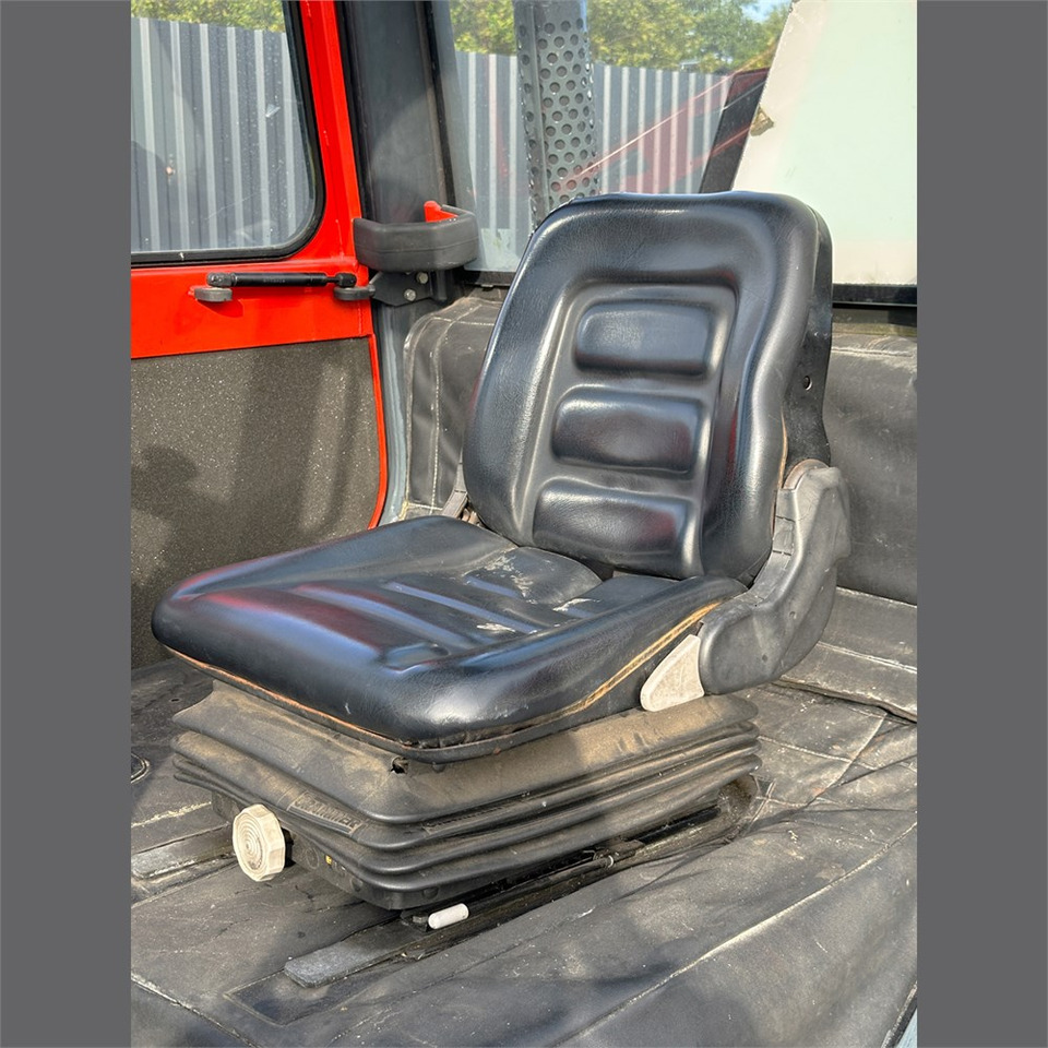 Forklift Linde H25T-03: picture 13