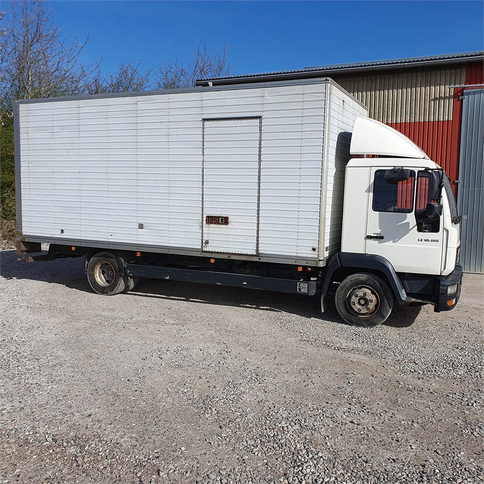 MAN LE10.180 - Box truck: picture 3 MAN LE10.180 - Box truck: picture 3