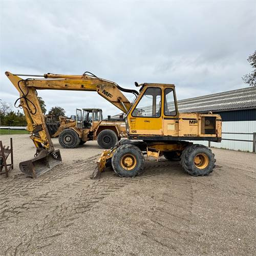 Massey Ferguson W350 C - Wheel excavator: picture 1 Massey Ferguson W350 C - Wheel excavator: picture 1