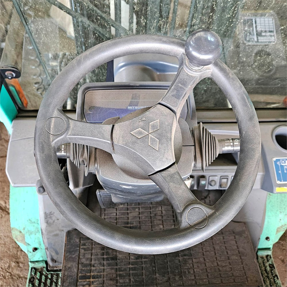 Leasing of Mitsubishi FG35N Mitsubishi FG35N: picture 11