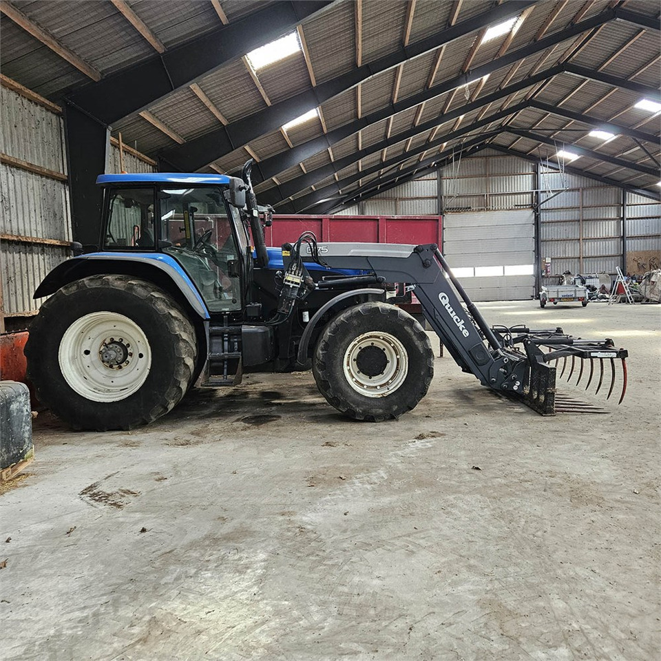 New Holland TM 190 4WD - Farm tractor: picture 4 New Holland TM 190 4WD - Farm tractor: picture 4