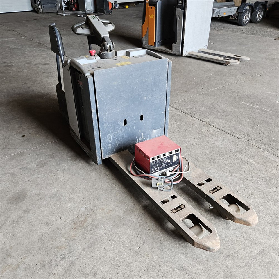 Nissan PLP/200P - Pallet truck: picture 5 Nissan PLP/200P - Pallet truck: picture 5