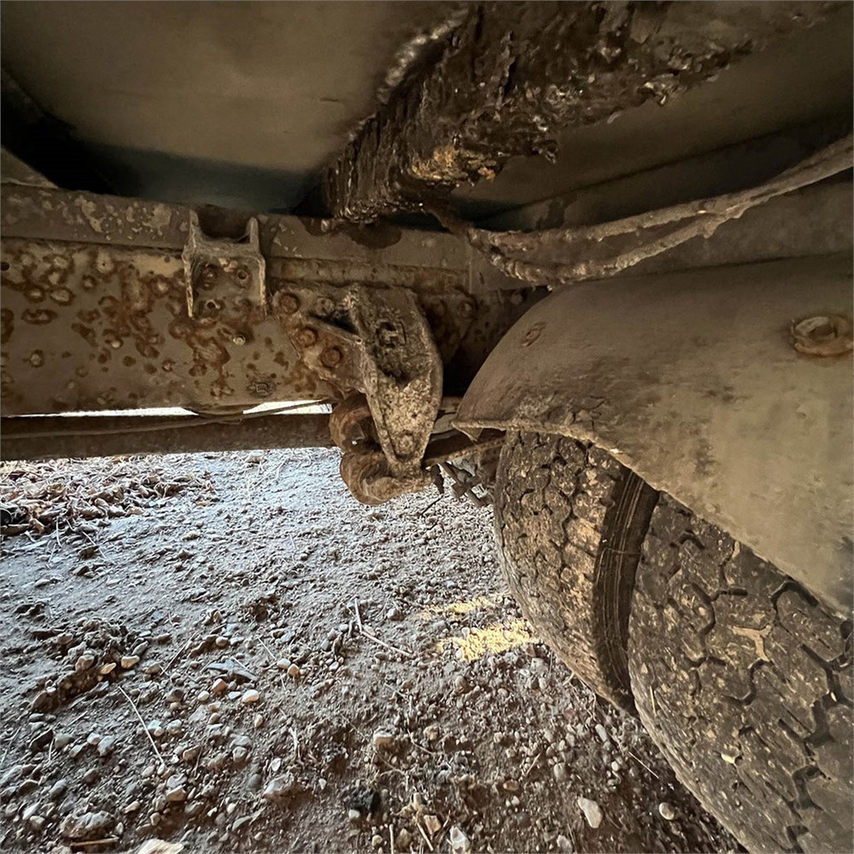 Box truck Renault 220: picture 12