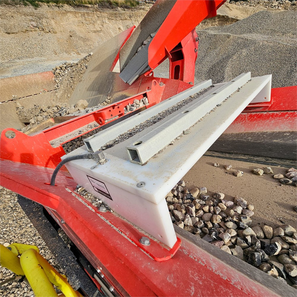 Cone crusher Sandvik QH332: picture 17 Cone crusher Sandvik QH332: picture 17