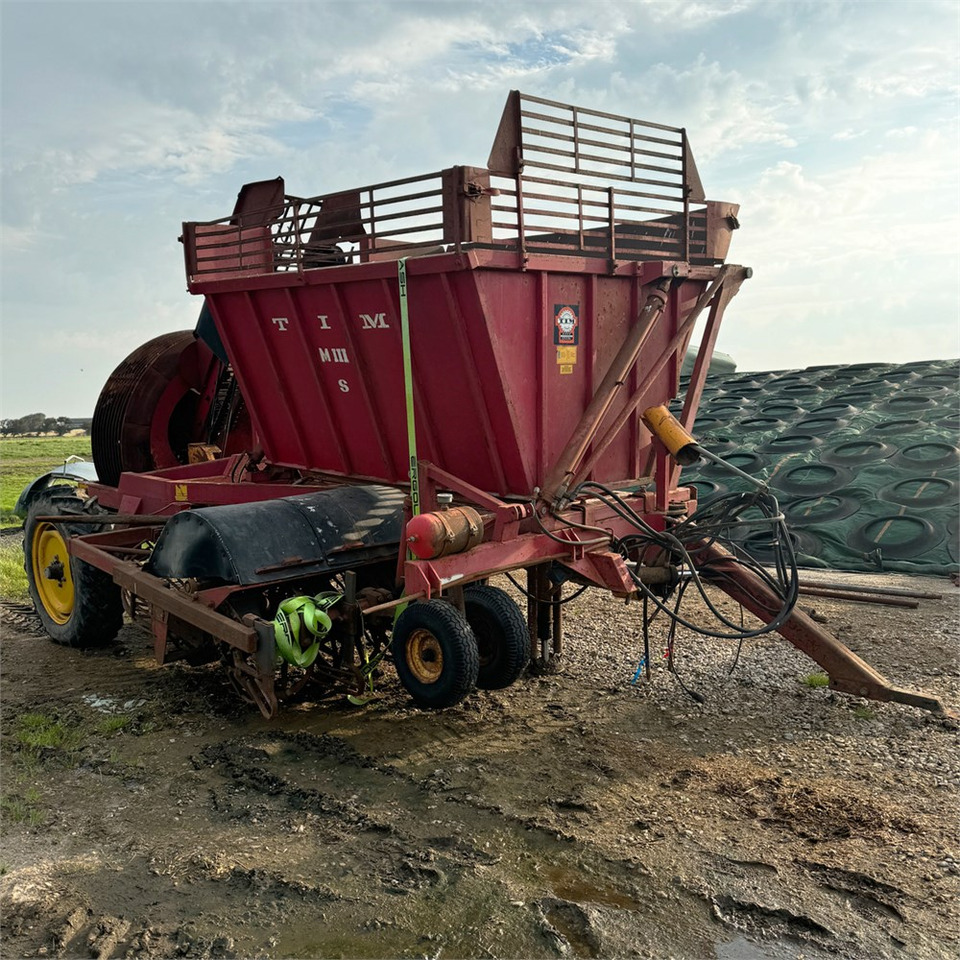 TIM M III - Beet harvester: picture 1 TIM M III - Beet harvester: picture 1