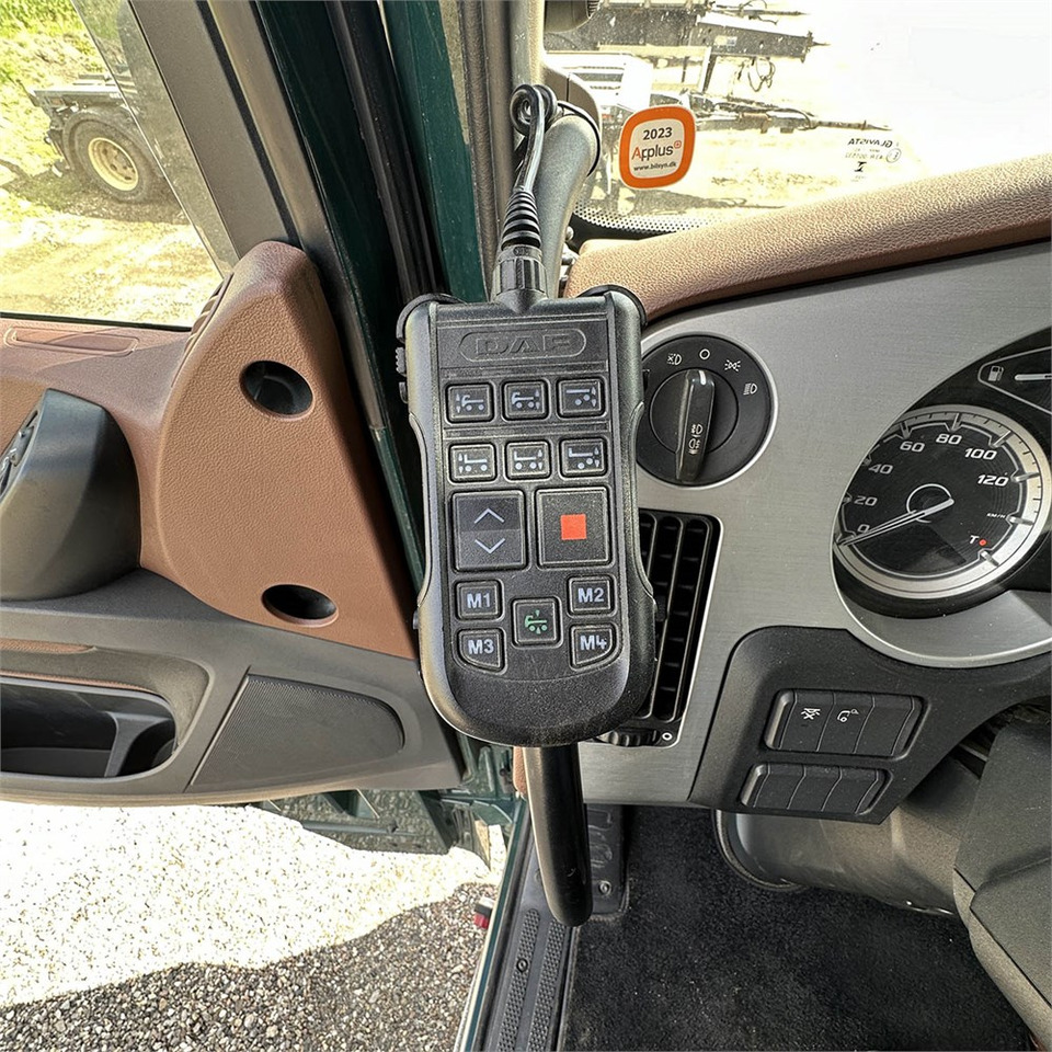 Tractor unit DAF XF-Serien FTR: picture 17