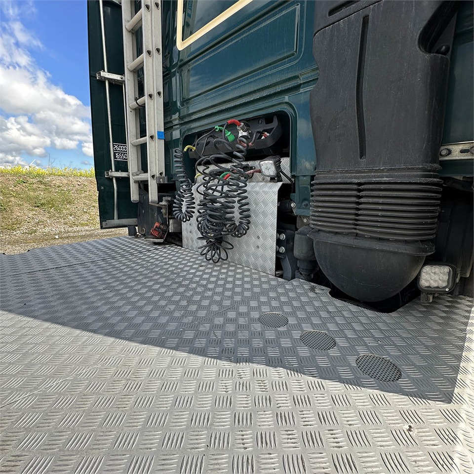 Tractor unit DAF XF-Serien FTR: picture 24