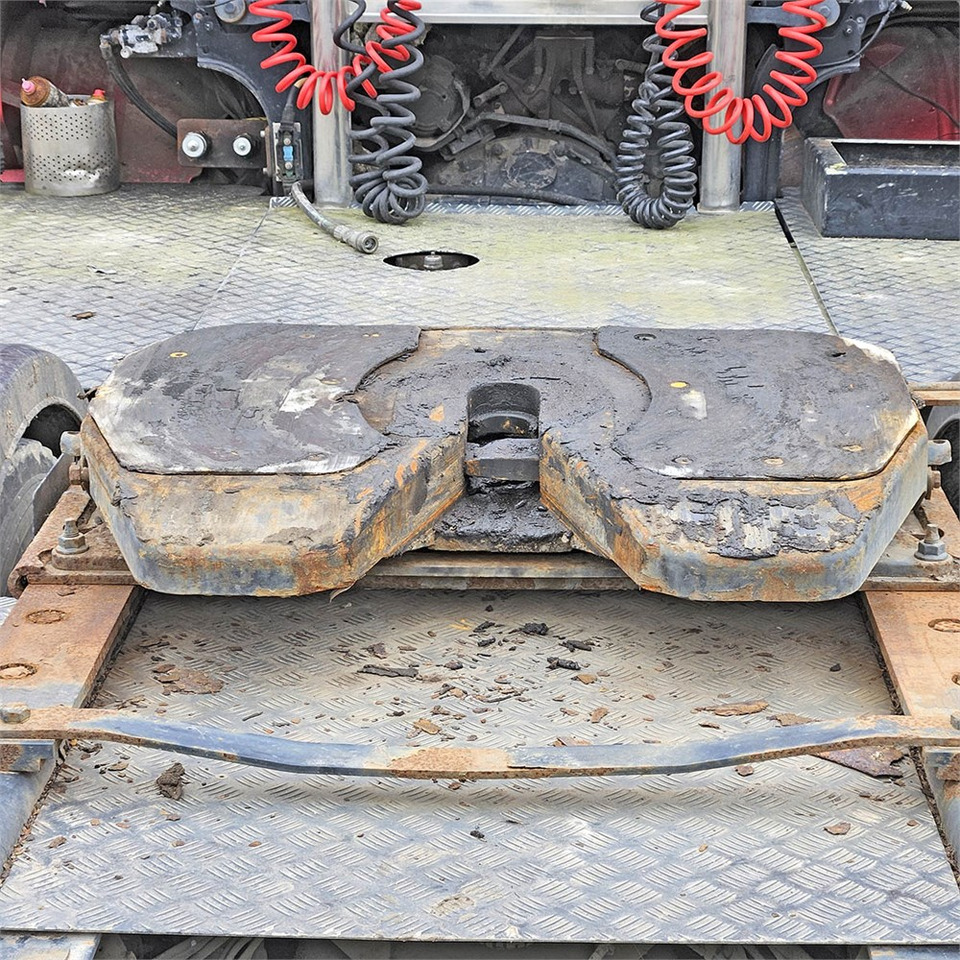 Tractor unit Scania R560: picture 33 Tractor unit Scania R560: picture 33