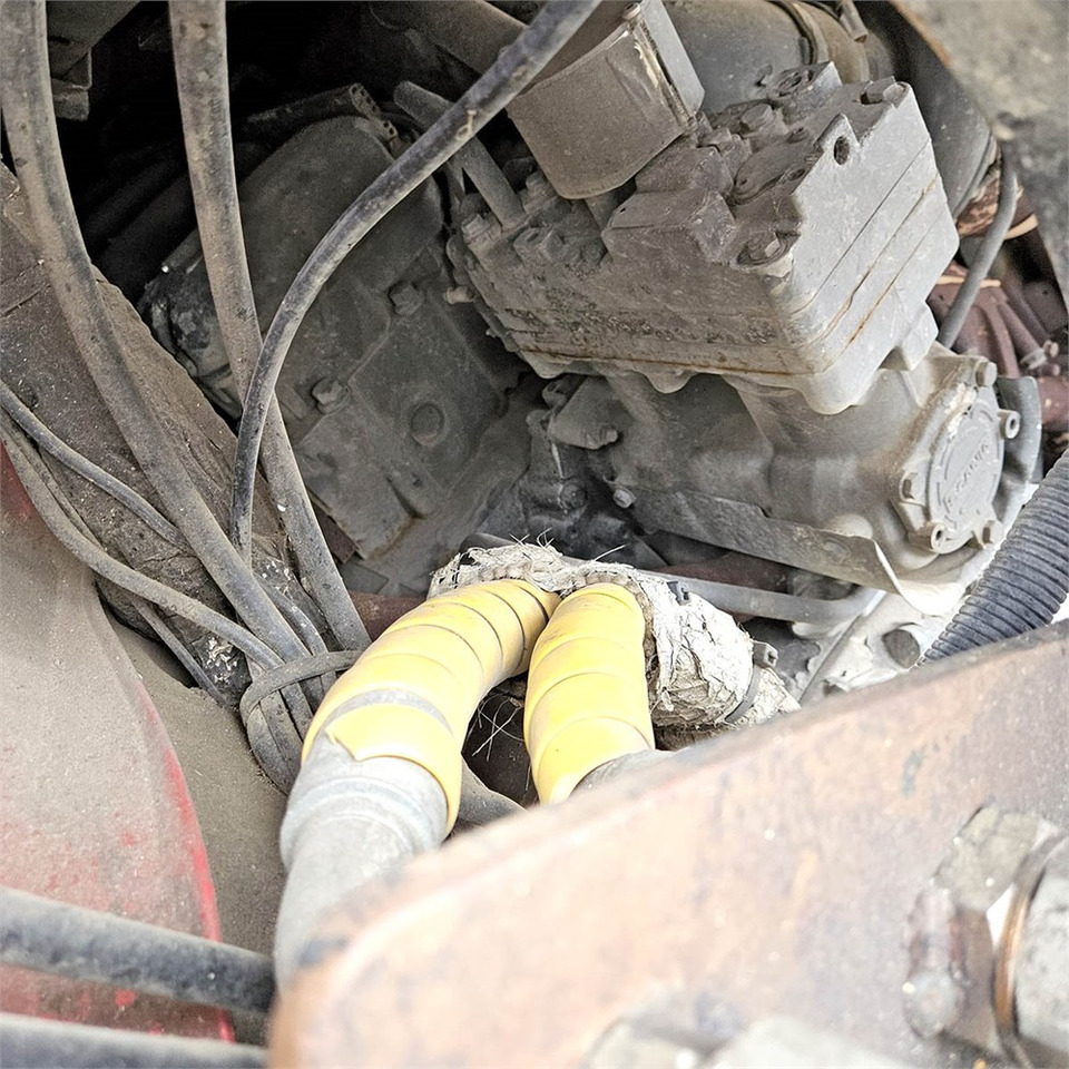 Tractor unit Scania R560: picture 38 Tractor unit Scania R560: picture 38