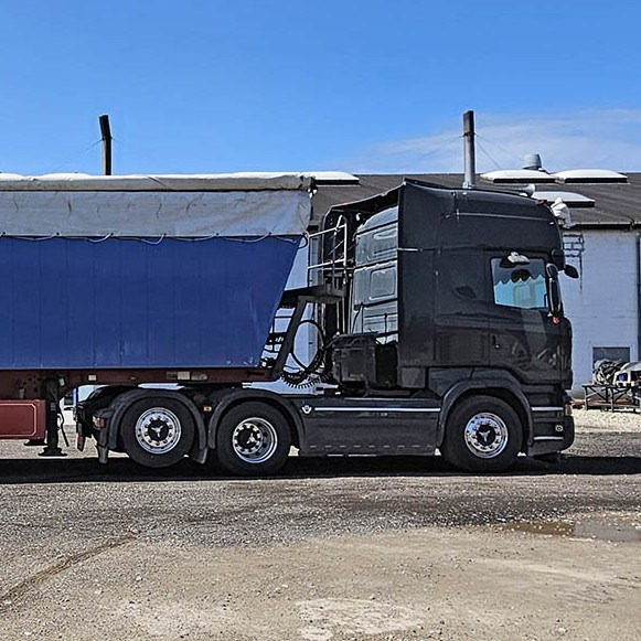 Scania V8 PGR 730 - Tractor unit: picture 5 Scania V8 PGR 730 - Tractor unit: picture 5