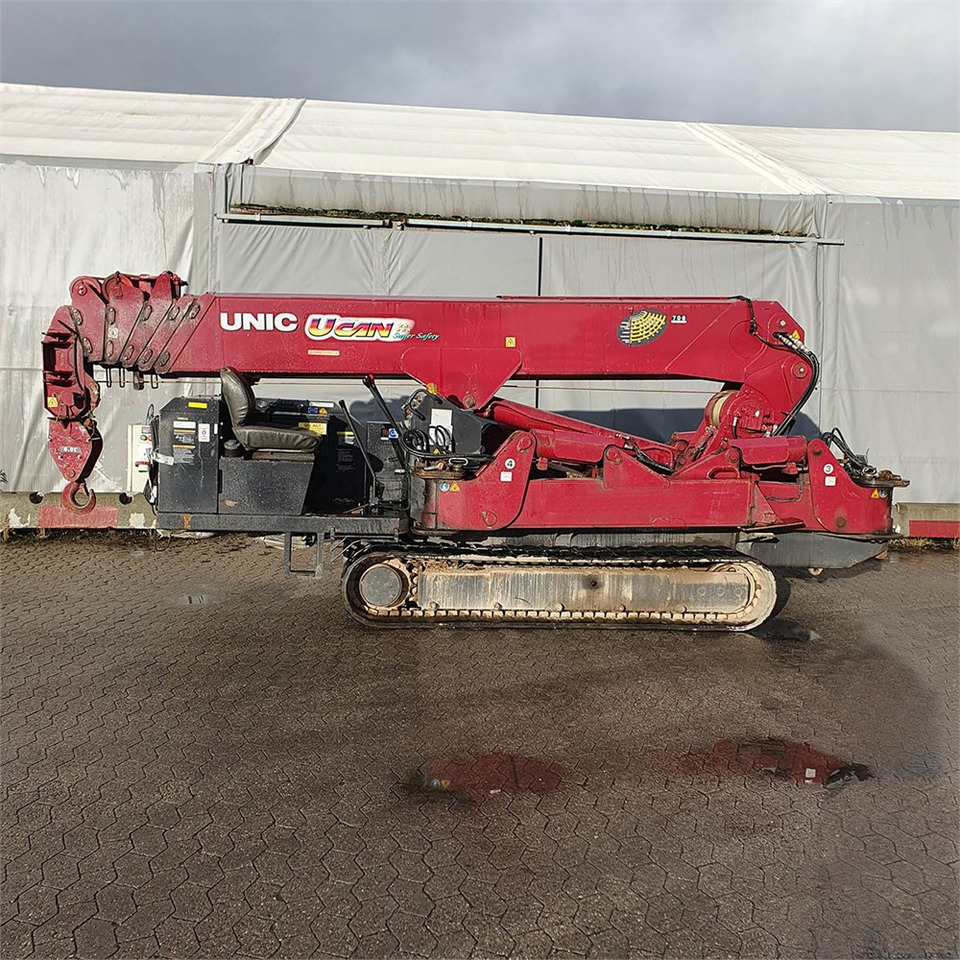 Mini crane Unic URW 706: picture 1