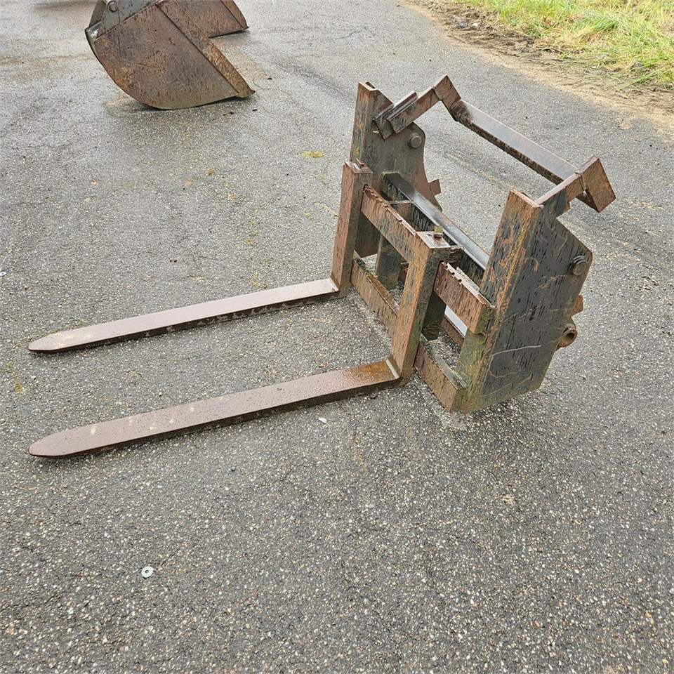 Unknown Unknown - Forks for Construction machinery: picture 2 Unknown Unknown - Forks for Construction machinery: picture 2