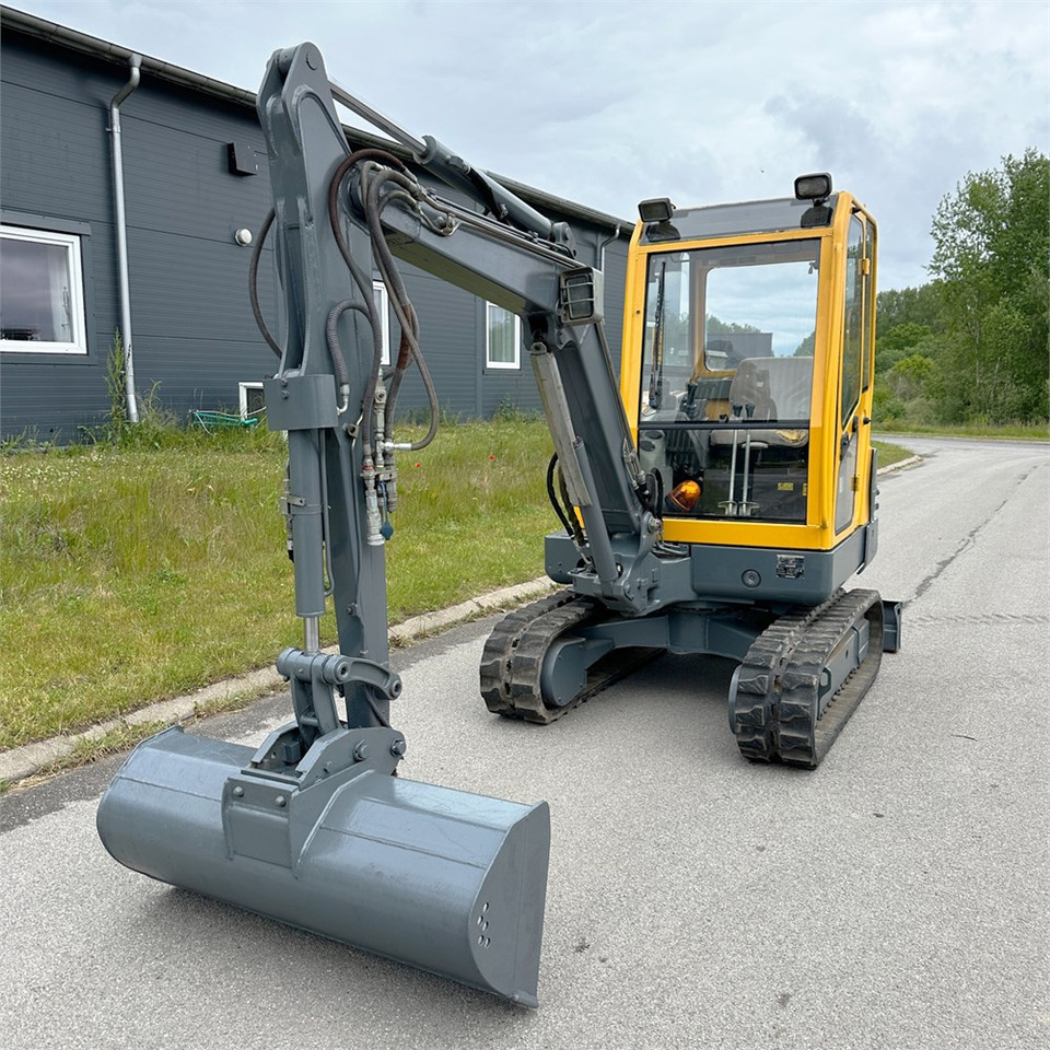 Volvo EC25 (281) - Mini excavator: picture 4 Volvo EC25 (281) - Mini excavator: picture 4