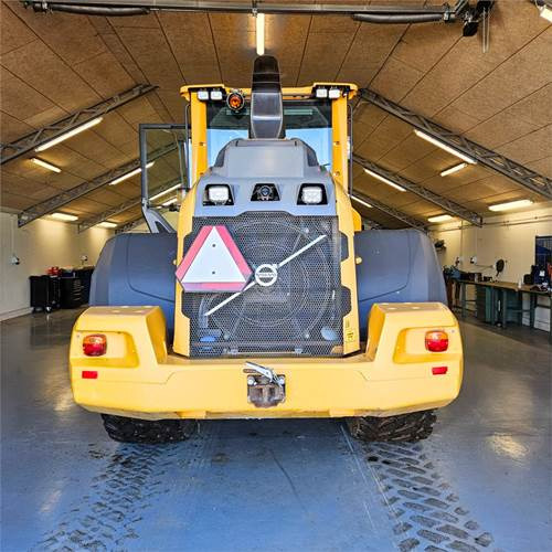Volvo L90 H - Wheel loader: picture 4 Volvo L90 H - Wheel loader: picture 4