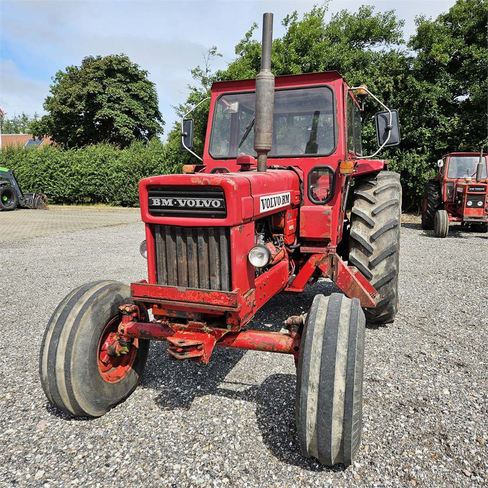 Volvo T800 B - Farm tractor: picture 3 Volvo T800 B - Farm tractor: picture 3