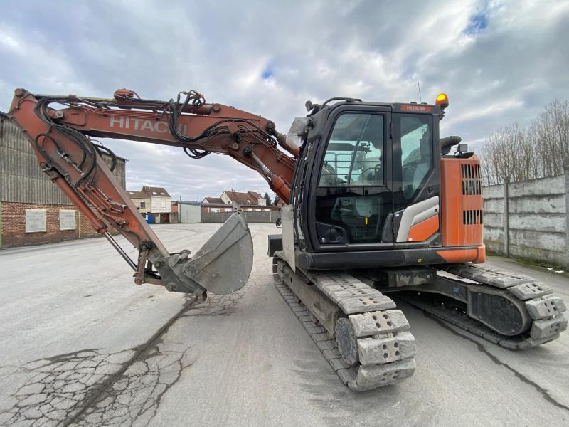 HITACHI ZX 135US-7 - Crawler excavator: picture 1 HITACHI ZX 135US-7 - Crawler excavator: picture 1