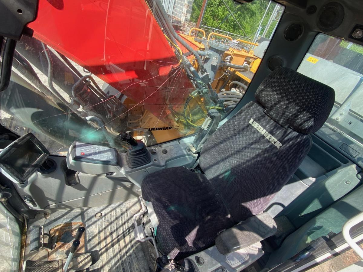 Liebherr R 936NLC - Crawler excavator: picture 3 Liebherr R 936NLC - Crawler excavator: picture 3