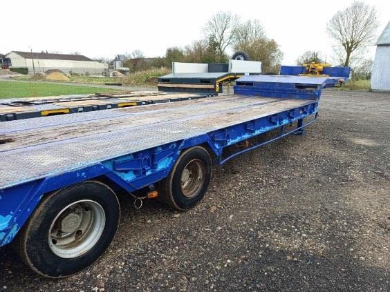 Verem 3 ESSIEUX - Low loader semi-trailer: picture 2 Verem 3 ESSIEUX - Low loader semi-trailer: picture 2