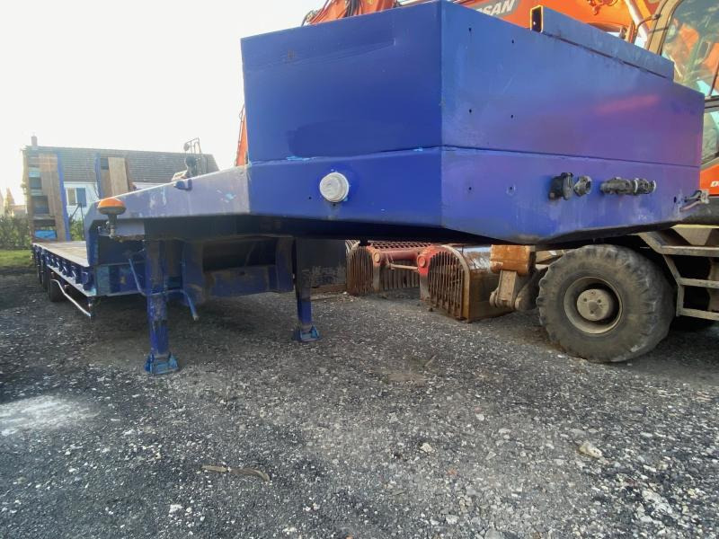 Verem 3 ESSIEUX - Low loader semi-trailer: picture 3 Verem 3 ESSIEUX - Low loader semi-trailer: picture 3