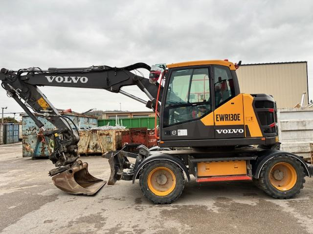Volvo EW 130E - Wheel excavator: picture 1 Volvo EW 130E - Wheel excavator: picture 1