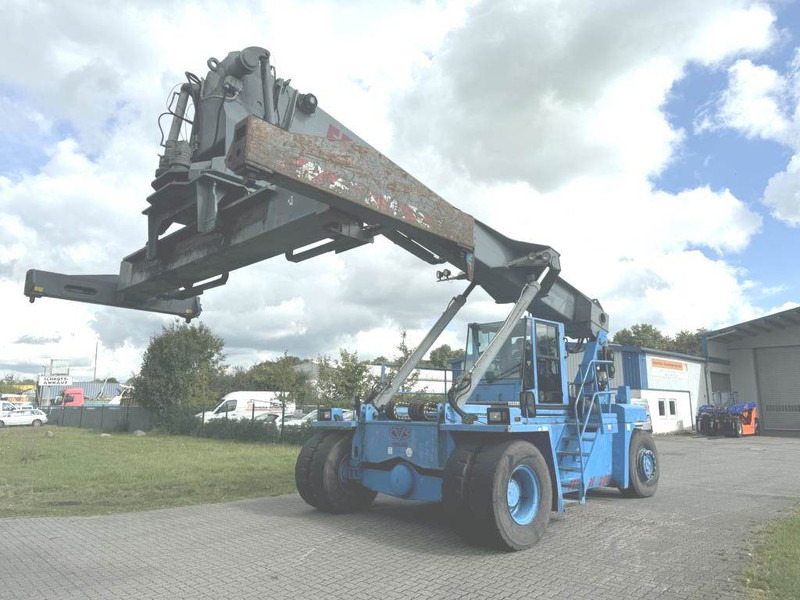 CVS Ferrari F258.6 - Reach stacker: picture 2 CVS Ferrari F258.6 - Reach stacker: picture 2