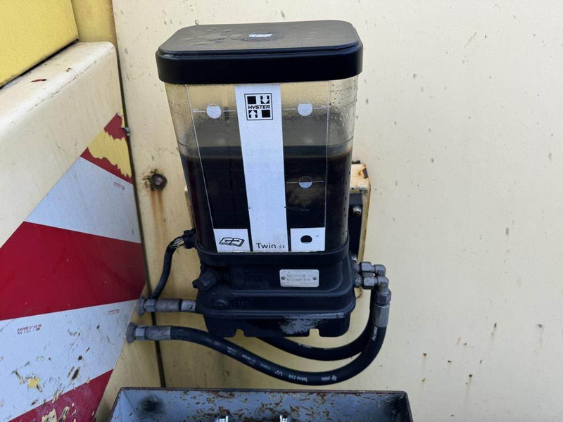 Container handler Hyster H23XM-12EC: picture 8