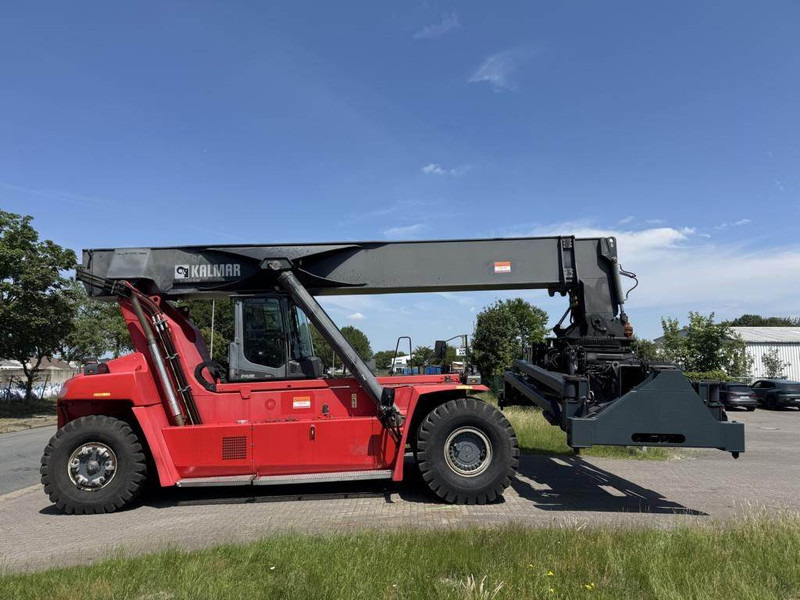 Kalmar DRG450-60C5 - Reach stacker: picture 1 Kalmar DRG450-60C5 - Reach stacker: picture 1