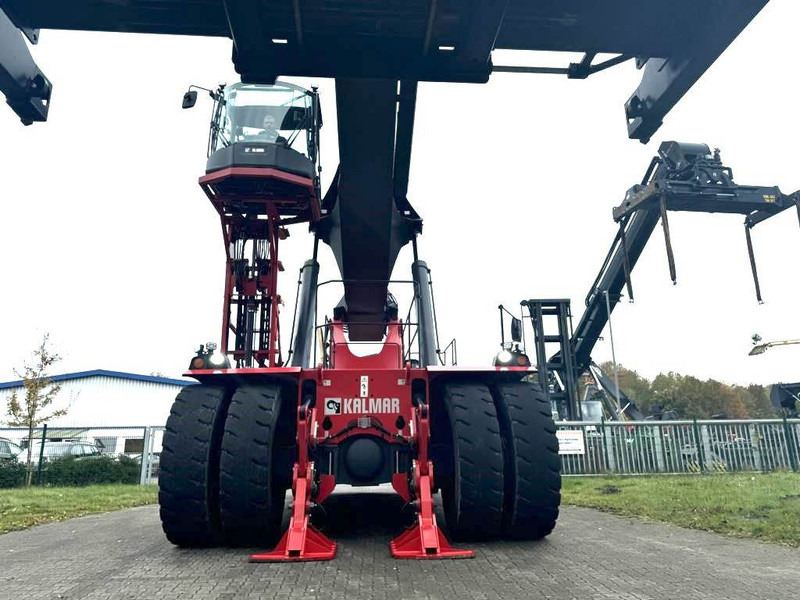 Kalmar DRG450-70S5XS - Reach stacker: picture 3 Kalmar DRG450-70S5XS - Reach stacker: picture 3