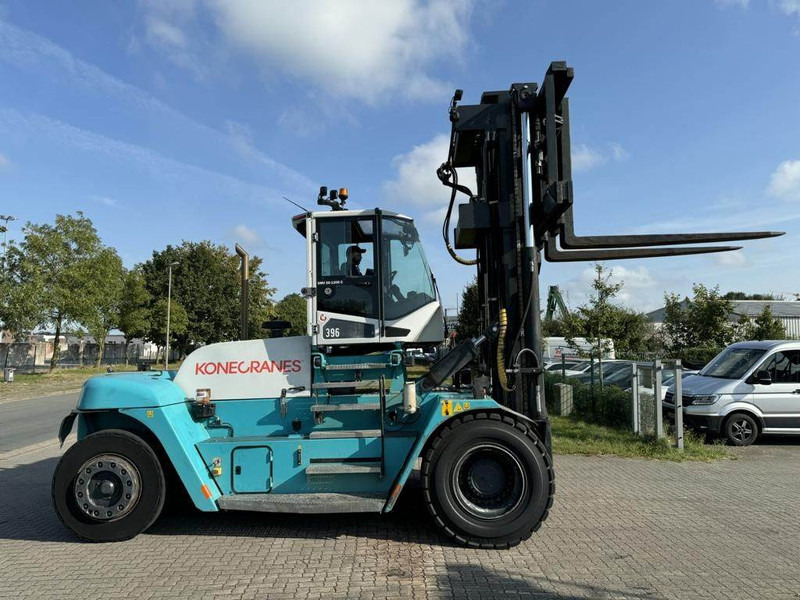 SMV 20-1200C - Container handler: picture 2 SMV 20-1200C - Container handler: picture 2