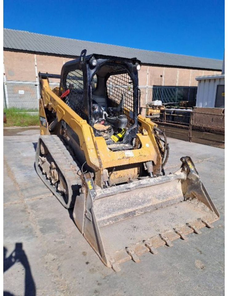 CAT 259D - Crawler loader: picture 2 CAT 259D - Crawler loader: picture 2