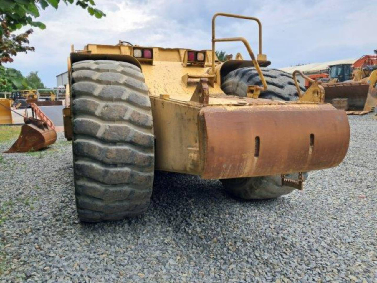 CAT 621F - Scraper: picture 4 CAT 621F - Scraper: picture 4