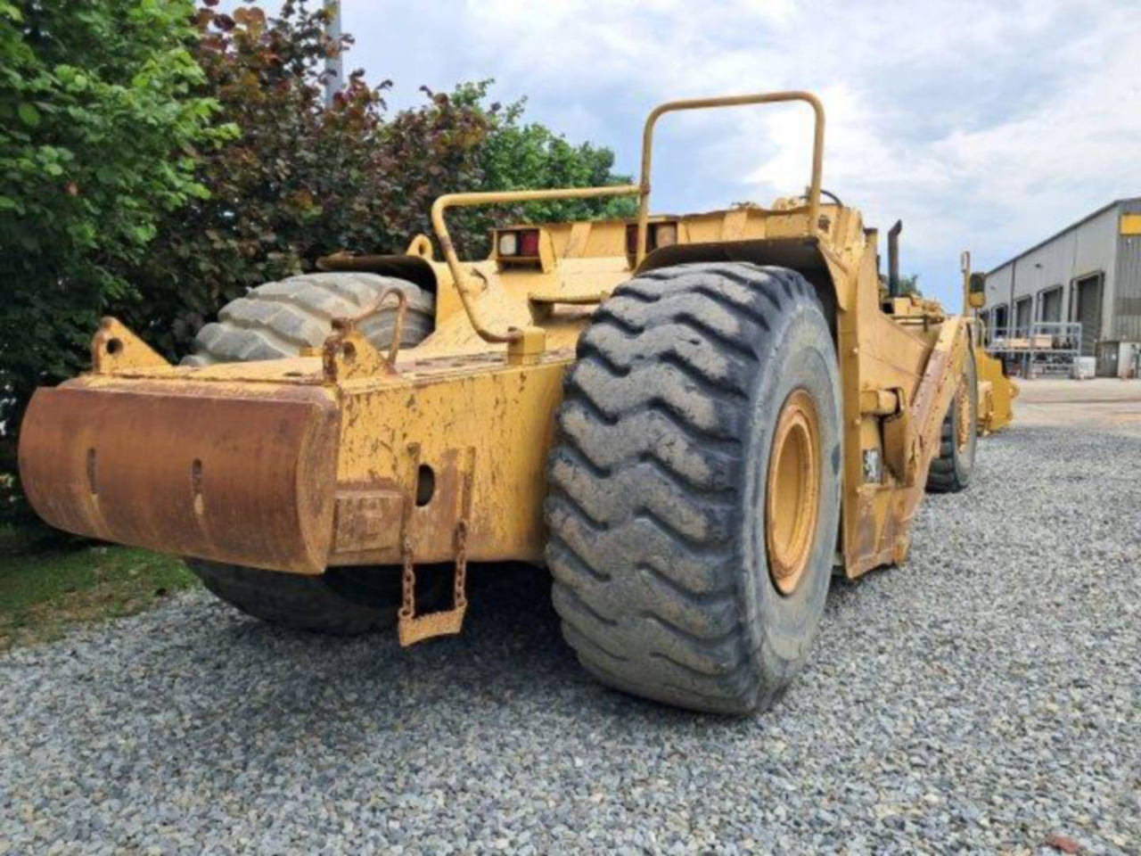 CAT 621F - Scraper: picture 2 CAT 621F - Scraper: picture 2