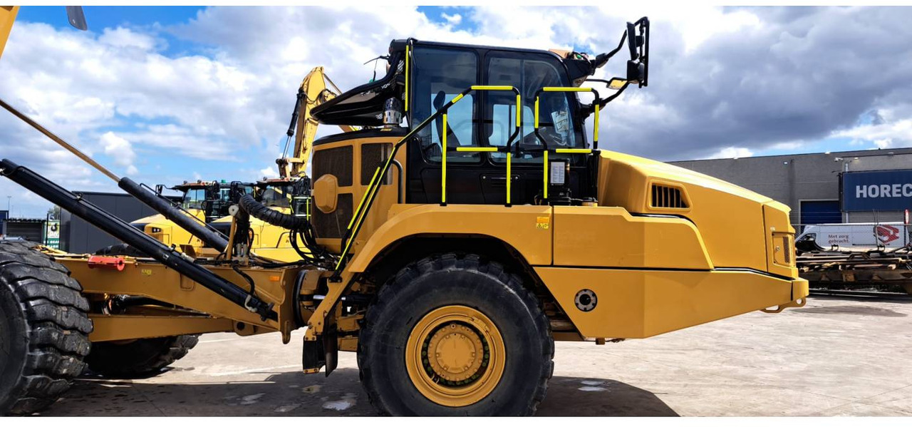 CAT 730 - Articulated dump truck: picture 3 CAT 730 - Articulated dump truck: picture 3