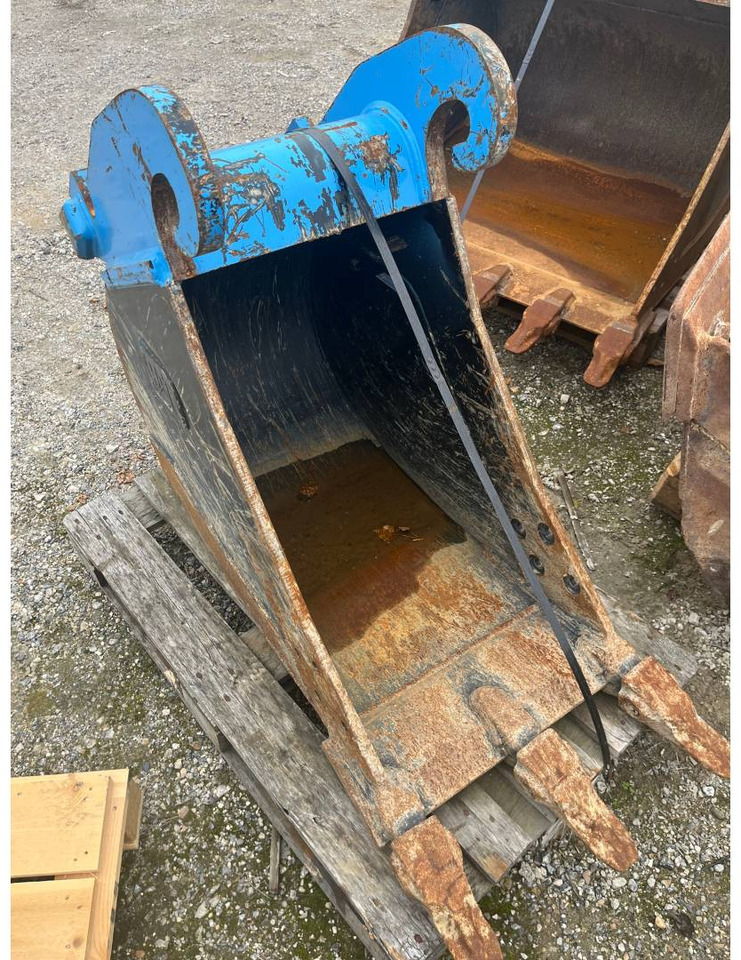 CAT CW20S/GD/600MM/310L - Excavator bucket: picture 1 CAT CW20S/GD/600MM/310L - Excavator bucket: picture 1