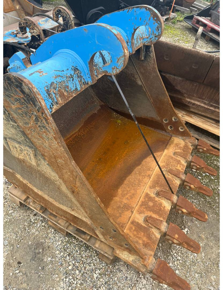 CAT CW20S/HD/1200MM/760L - Excavator bucket: picture 3 CAT CW20S/HD/1200MM/760L - Excavator bucket: picture 3