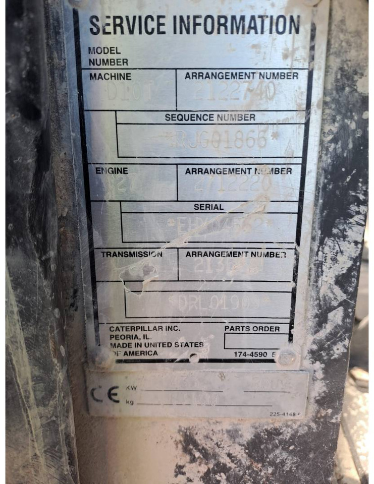 Bulldozer CAT D10T: picture 6 Bulldozer CAT D10T: picture 6