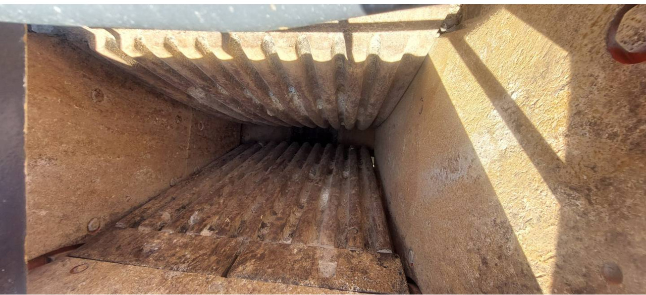 Crusher SANDVIK MINING & CONSTRUCTION QJ341: picture 15