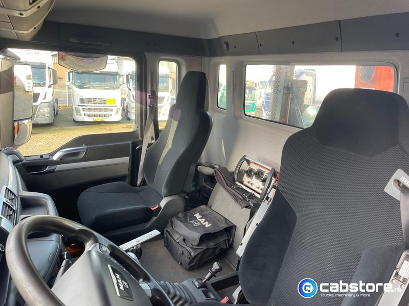 Crane truck MAN TGS 18.320 4X4H BL EEV Euro 5 - ATLAS 126.3E Laadkraan - 2-zijdige kipper - Bouwjaar 2013 - Km 205.974 !! - Good condition - NL Truck: picture 16