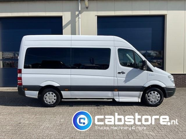 Mercedes-Benz SPRINTER 211 CDI - L2/H2- Automatische versnellingsbak - 9 Persoons - Bouwjaar 2009 - APK tot 17-01-2026 ! - Side bars - Privacy glas - Airco - Minibus, People carrier: picture 5 Mercedes-Benz SPRINTER 211 CDI - L2/H2- Automatische versnellingsbak - 9 Persoons - Bouwjaar 2009 - APK tot 17-01-2026 ! - Side bars - Privacy glas - Airco - Minibus, People carrier: picture 5